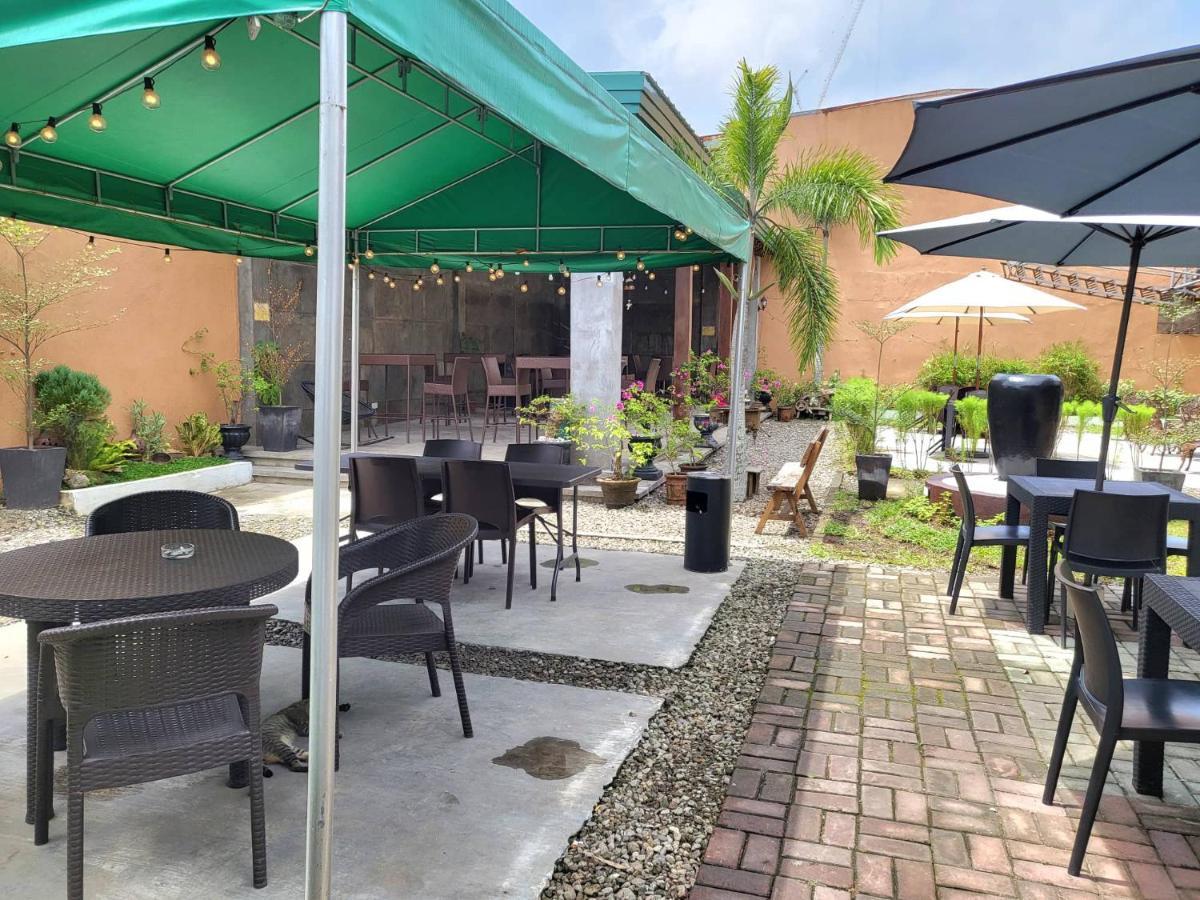 North Tourist Inn Bacolod Exteriör bild